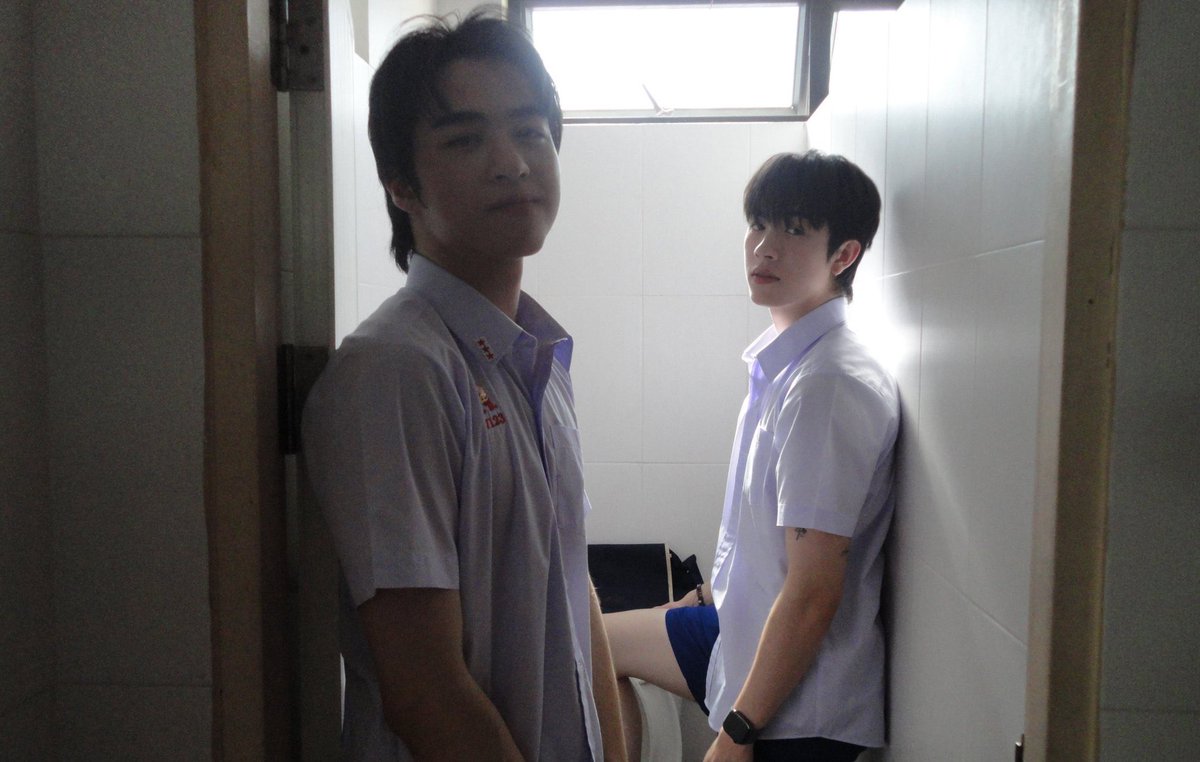 qtpwww's tweet photo. : ถ้าไม่ได้คิดอะไรตั้งแต่แรกก็ปล่อยเราไปเหอะ อย่าทำแบบนี้
: แต่เรายังเป็นเพื่อนกันได้นะ
: กุ… ไม่อยากเป็นเพื่อนกับมึงแล้ว https://t.co/VxnBf3ZLFO