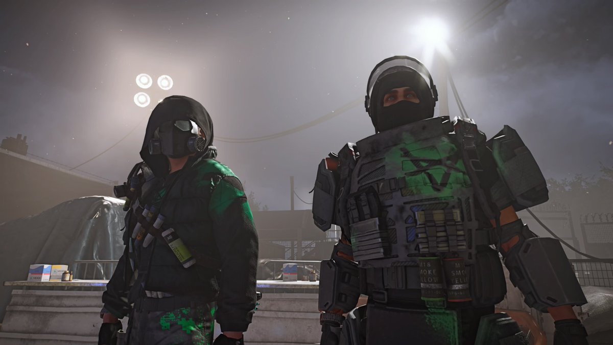 WhiteTusk01's tweet photo. @beastitachi (R) and I (L) were kickin' it Hyena style as we infiltrated the gang to see what they're up to.
#DCUndercover
#DamnHyenas https://t.co/istIRsQ4Mj