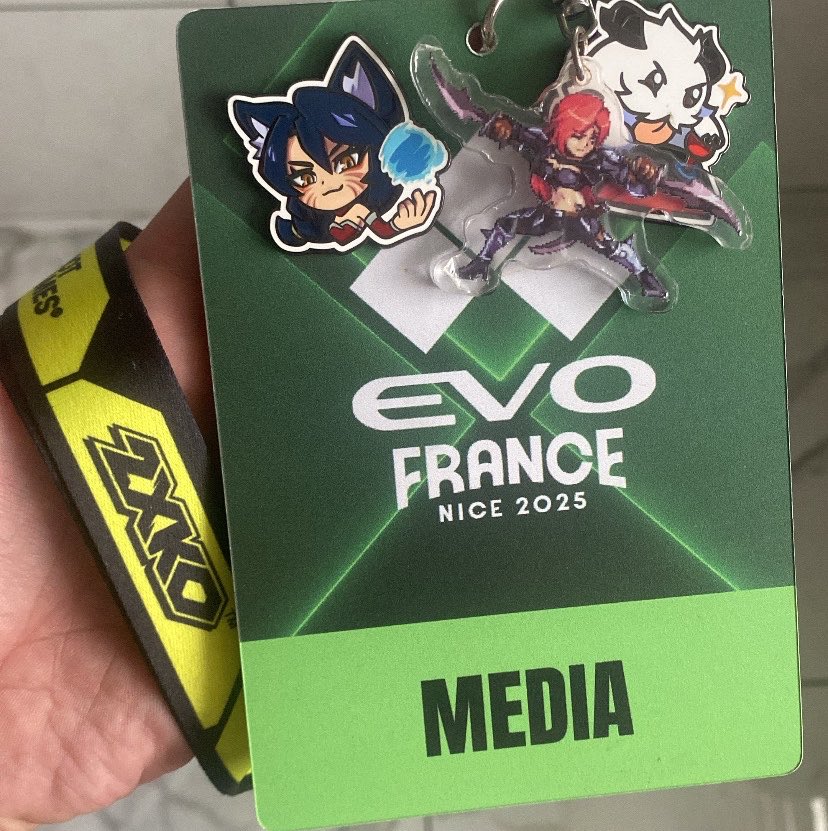 Artdepartment_'s tweet photo. Evo France was the best fighting game experience ive had so far 🙏🏼🇫🇷 From meeting my fellow African players, to working with @ESportsANews, @briantheebeast and @SAGESesports on creating content on them. 

Hopefully I can return in 2026 💪🏻🌍 

#FGCAfrica #EvoFrance @Evo_France https://t.co/ybzpuwAvrT