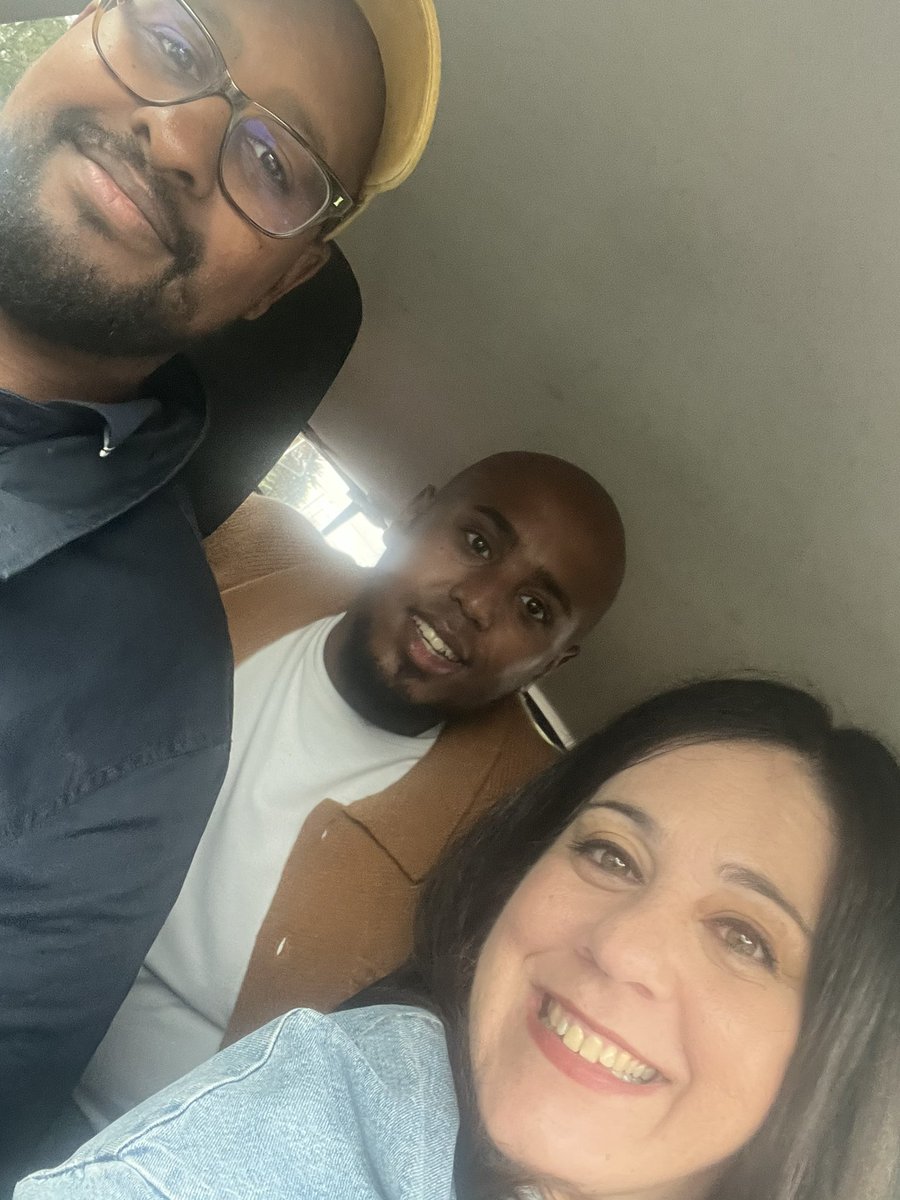 perayahmet's tweet photo. Makerfield bound…
#VoteAndy #ForUs 🌹 https://t.co/KhUwWpiY6o