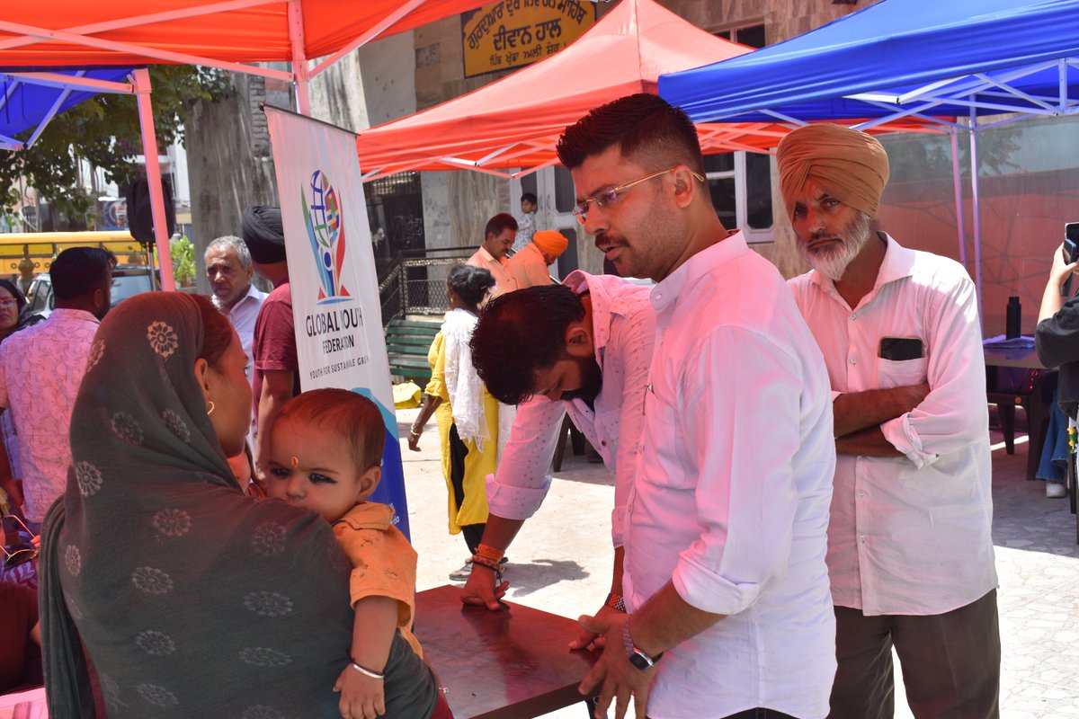 officeofgyf's tweet photo. Awareness is the first step towards empowerment. 💡Under #MySchemesMyRights, the Global Youth Federation organized its first awareness camp in Village Khuda Ali Sher, Chandigarh, helping residents learn about government welfare schemes, eligibility, and application processes. https://t.co/4aV4kDdQ5r