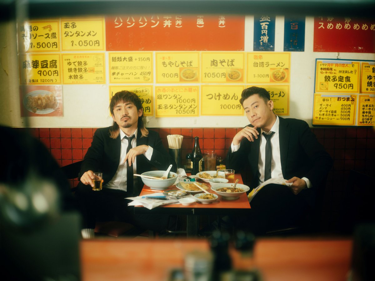 CK_STAFF's tweet photo. 本日をもって

期待の新人、19年目！

「C&amp;K」

"日本全国CK地元化計画"絶賛進行中。

これからも全国各地へ、笑顔と音楽を届けていきます。

#candk
#デビュー記念日 https://t.co/Mkm2ZKsfCD