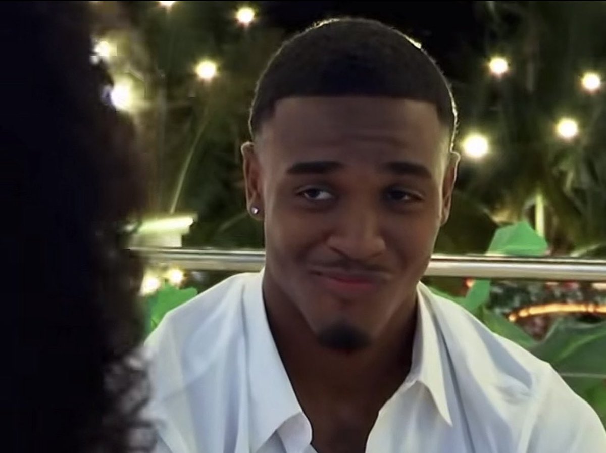 lm10777's tweet photo. Now Gabe you know you didn’t write that letter to Jen #LoveIslandUSA https://t.co/bh0mQD3GIP
