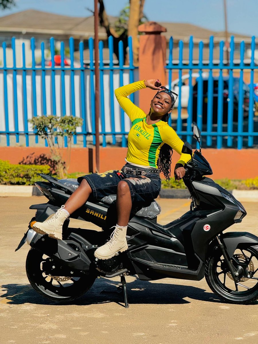 emmiedeebo's tweet photo. Tabwelani ticheze za njinga🌝

Gensun Motorcycle
0983688888 https://t.co/bn2cVuLrLg