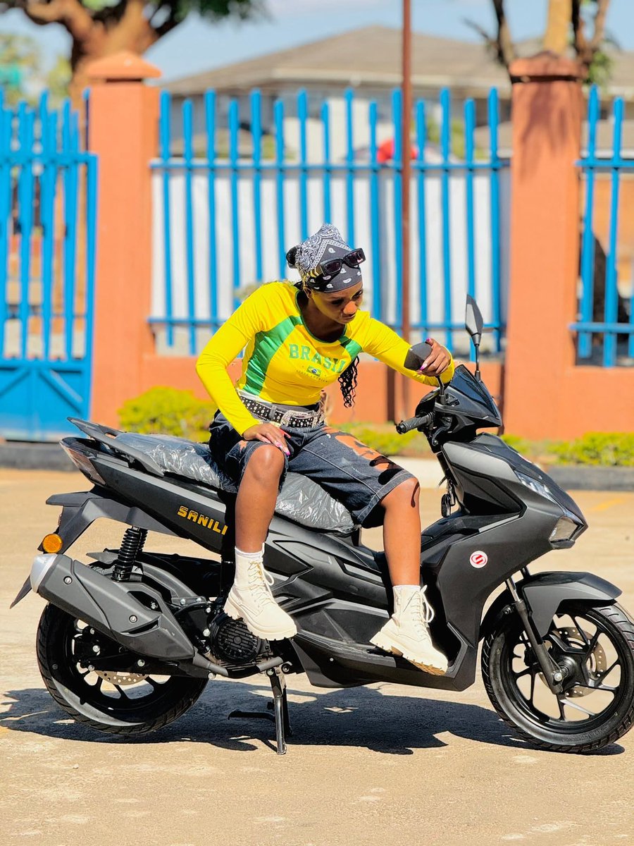 emmiedeebo's tweet photo. Tabwelani ticheze za njinga🌝

Gensun Motorcycle
0983688888 https://t.co/bn2cVuLrLg