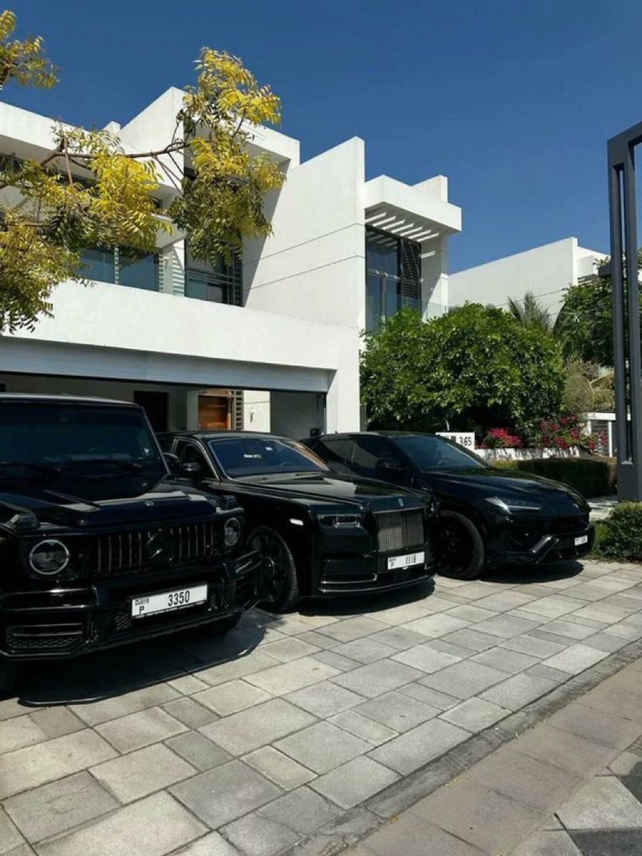 GODOWNSFX's tweet photo. Rich kids only !
View of your compound, let’s go ???
#Xauusd #ForexTrader #DayTrader #winmaster25 https://t.co/afQ7iHMoP9