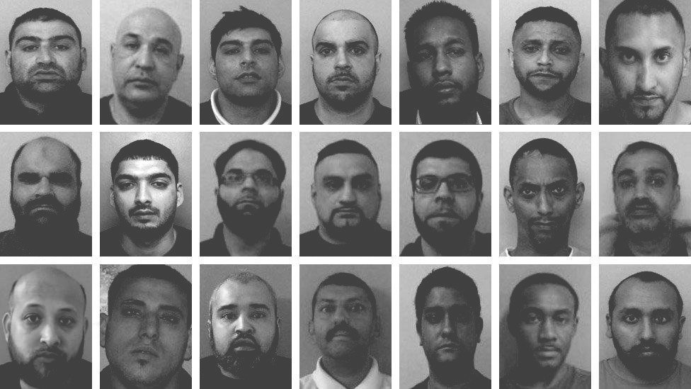 Steve_Laws_'s tweet photo. For those unsure, this is how the rape gangs ended up in Britain:

https://t.co/a0amiqwCCn https://t.co/FheOtfW50J