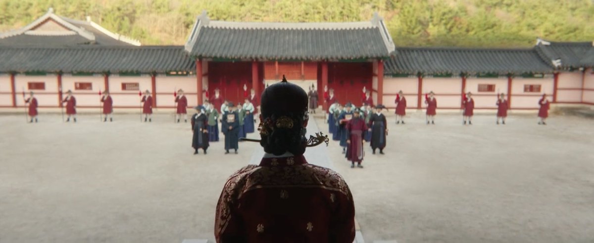 kdramaloveu's tweet photo. Guys I could not believe we still don’t know why she became a concubine?!
#MyRoyalNemesis #MyRoyalNemesisEp12 https://t.co/WcF19eu74E