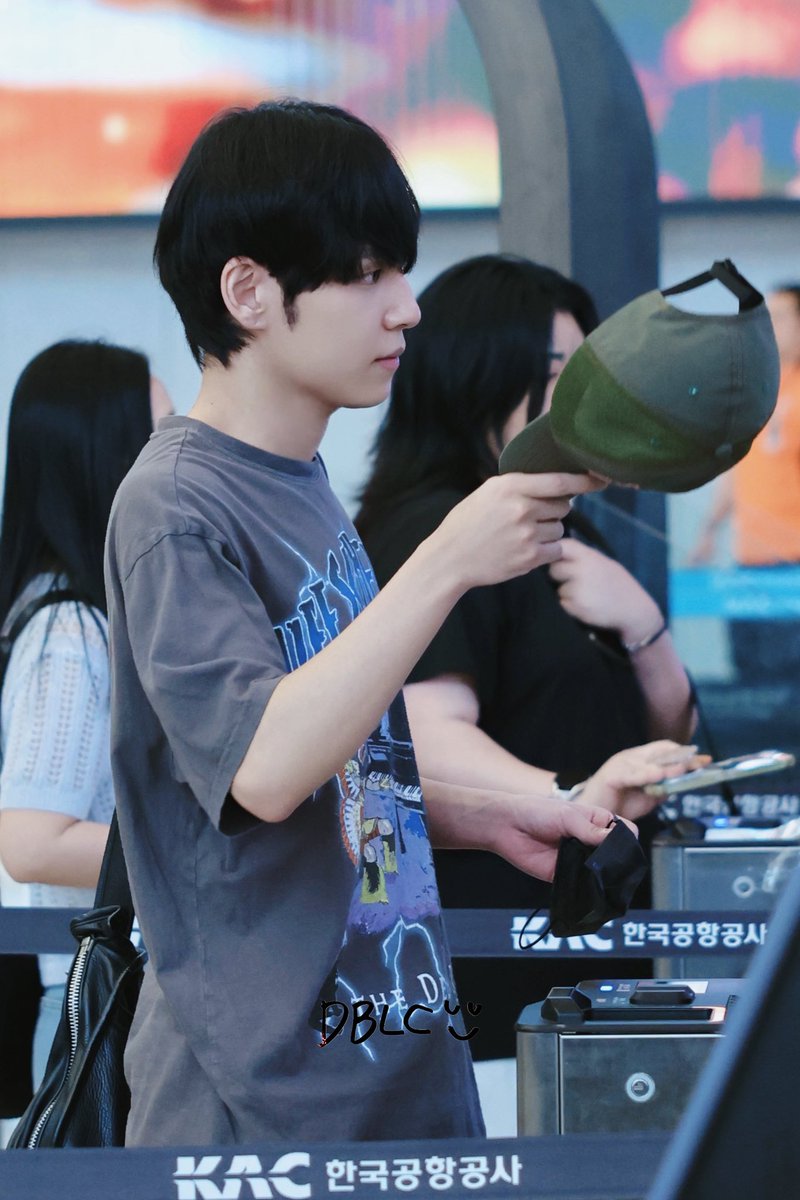 dblc_2229's tweet photo. 260618 #데이식스 #원필 #DAY6 #WONPIL https://t.co/Hu3IllxpOE