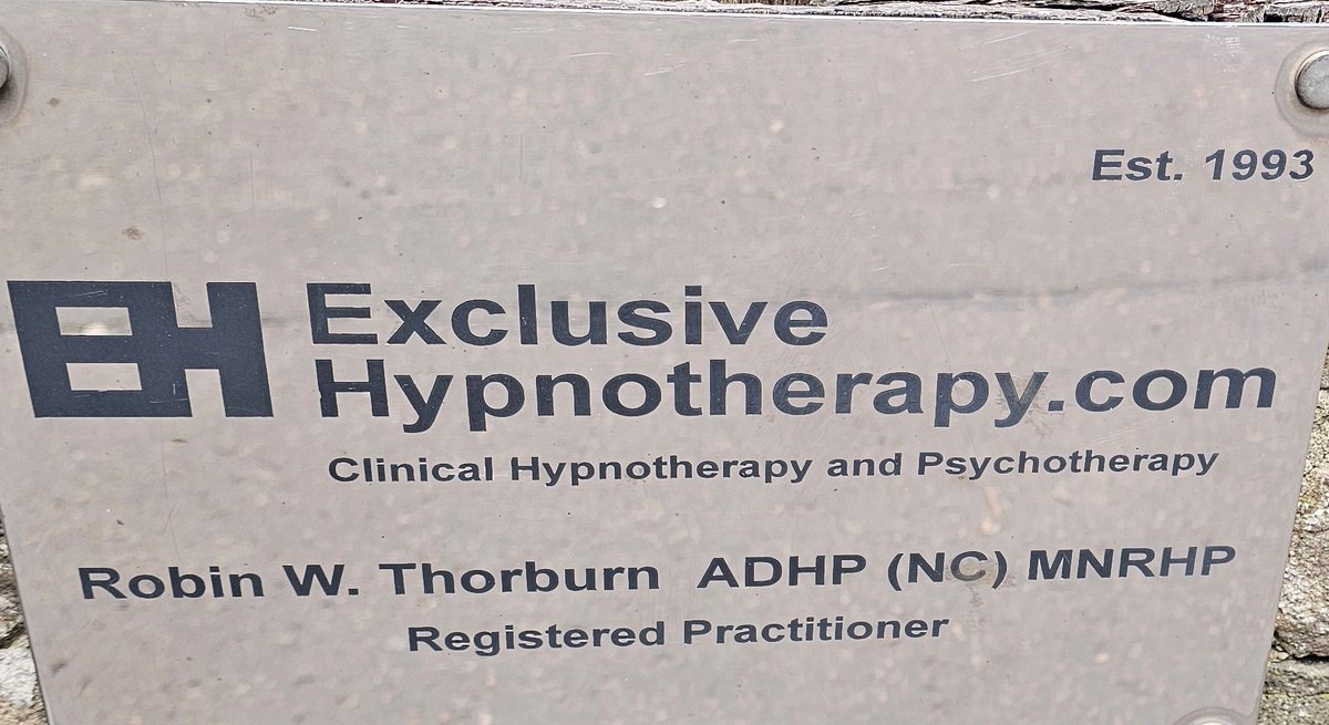 ExclusiveHypno's tweet photo. Try not to let the situation define you. (Don't let the tail wag the dog! https://t.co/6tIOsjQkcX