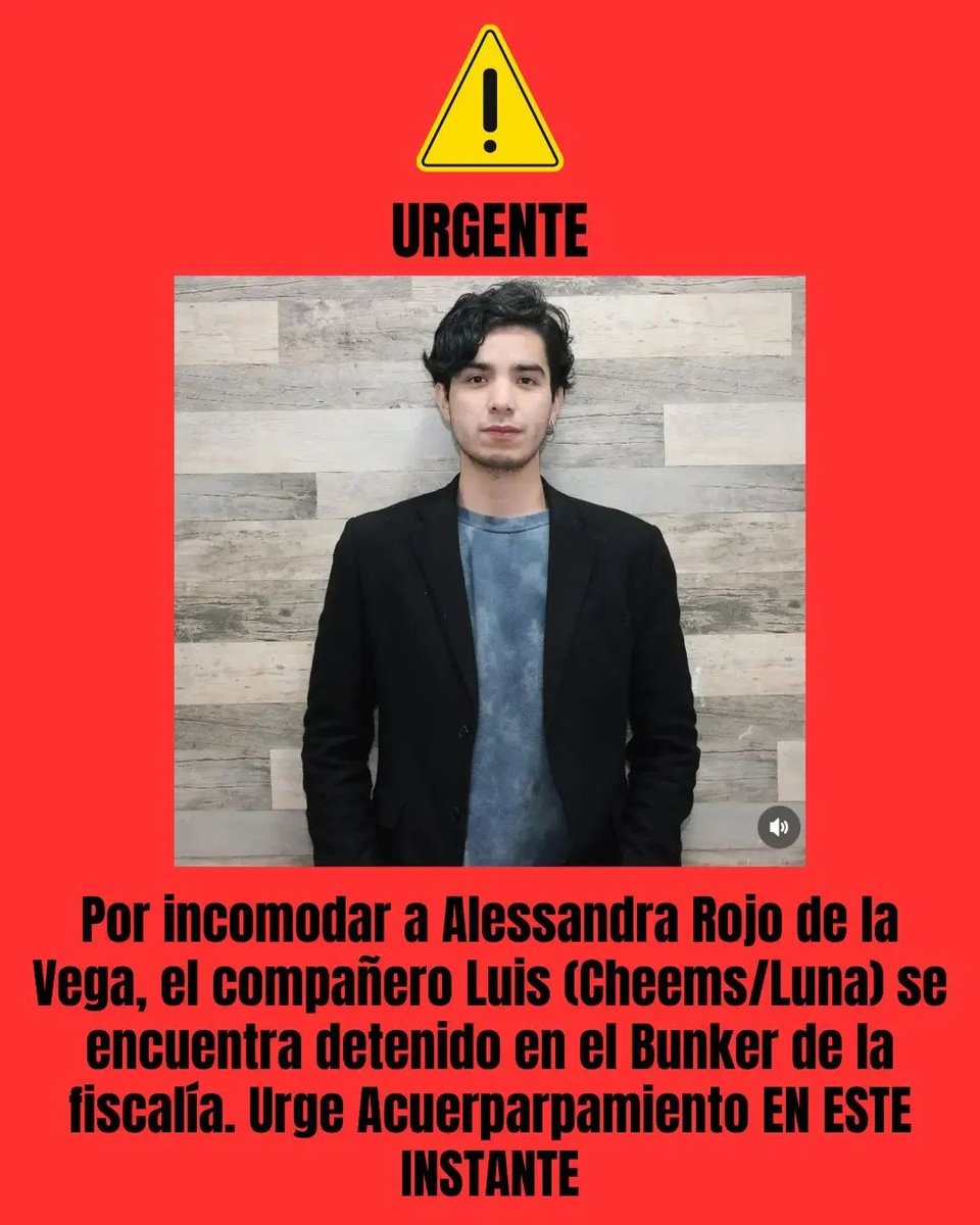 RadioZapote's tweet photo. COMUNICADO DE PRENSA: CONDENAMOS LA DETENCIÓN ARBITRARIA Y CRIMINALIZACIÓN DEL ACTIVISTA LUIS FERNANDO LUNA OLIVARES

Organizaciones civiles, defensores de DDHH y colectivos sociales denunciamos la detención arbitraria e injusta de Luis Fernando Luna Olivares, activista social. https://t.co/LkR1sU3Utr