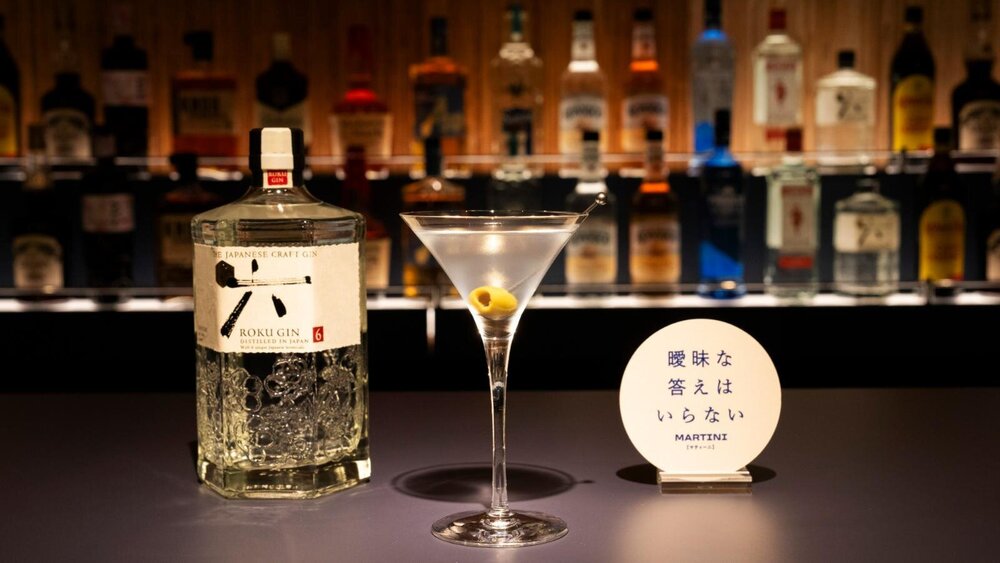 fashionpressnet's tweet photo. “好きな言葉”からカクテルを選べる体験型イベント「BAR グラスとコトバ」渋谷で開催

King GnuやYOASOBI、いきものがかりなど120組の“名曲歌詞”着想カクテルも - https://t.co/9UQHZWzzuE https://t.co/Fote460NV7