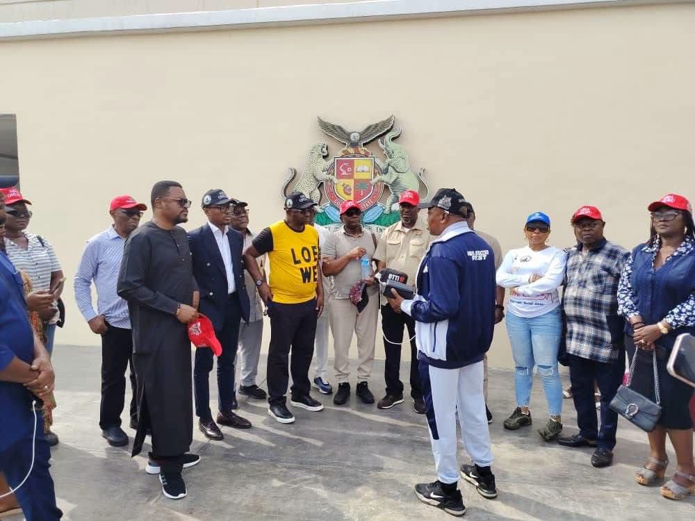 newsleverage's tweet photo. City Boy Movement Abia Hails Tinubu's Renewed Hope Agenda, Welcomes Presidential Media Team

https://t.co/e2m6TbPC0n

Ciara Otedola Antoine He is Him Konsa https://t.co/f5IVzabqzr