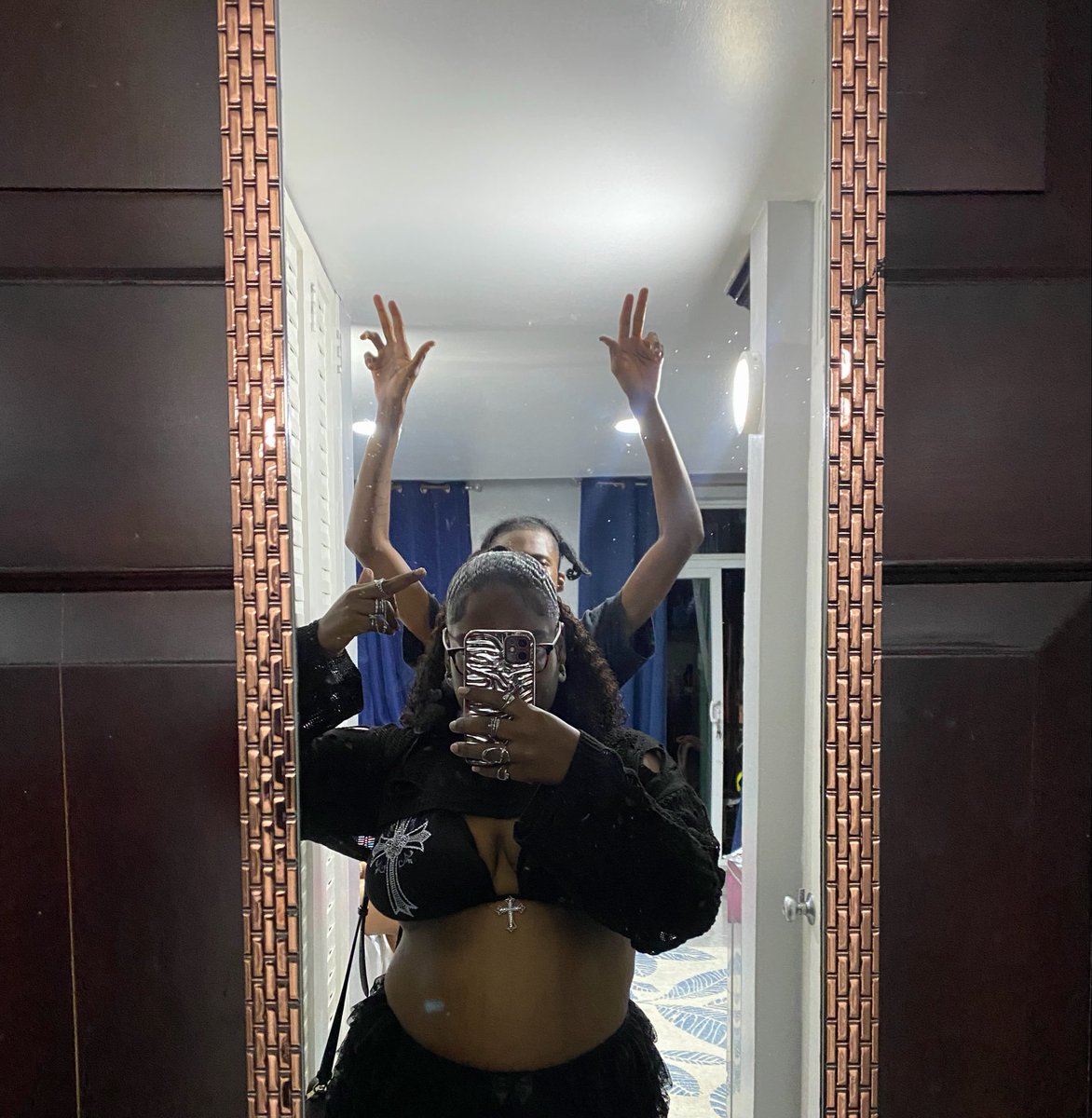 youngniaaaa's tweet photo. 4ce🐇 https://t.co/2K4ymEHwuR