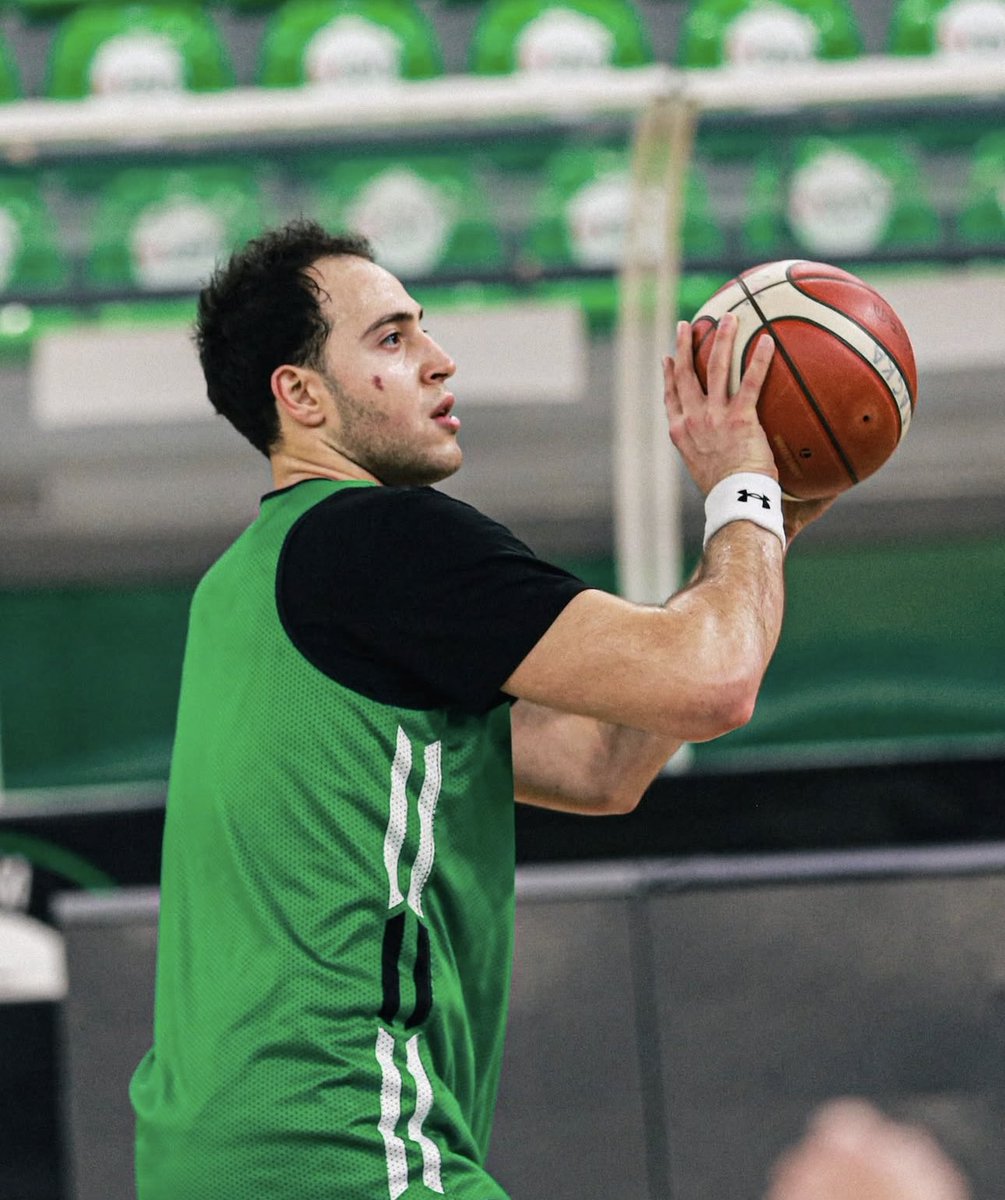 dusanfedaisi11's tweet photo. ✍️ Geçtiğimiz sezon Darüşşafaka forması giyen Muhammed Emin Kara Çayırova Belediyesi ile anlaşmaya vardı

(@basketmarkt) https://t.co/0WLzmovkRl