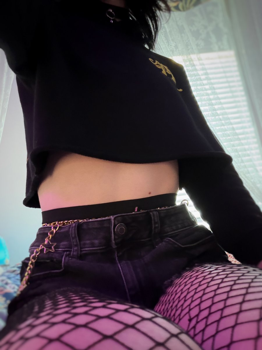 AmethystTwi's tweet photo. late night <3 https://t.co/6kbVIQFfu7