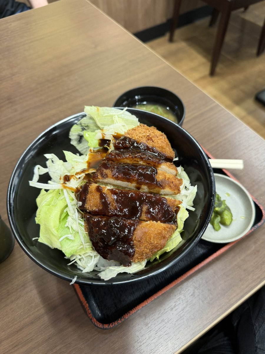super_cat99's tweet photo. 針テラスで遅いランチ https://t.co/P2nGRrCTWh