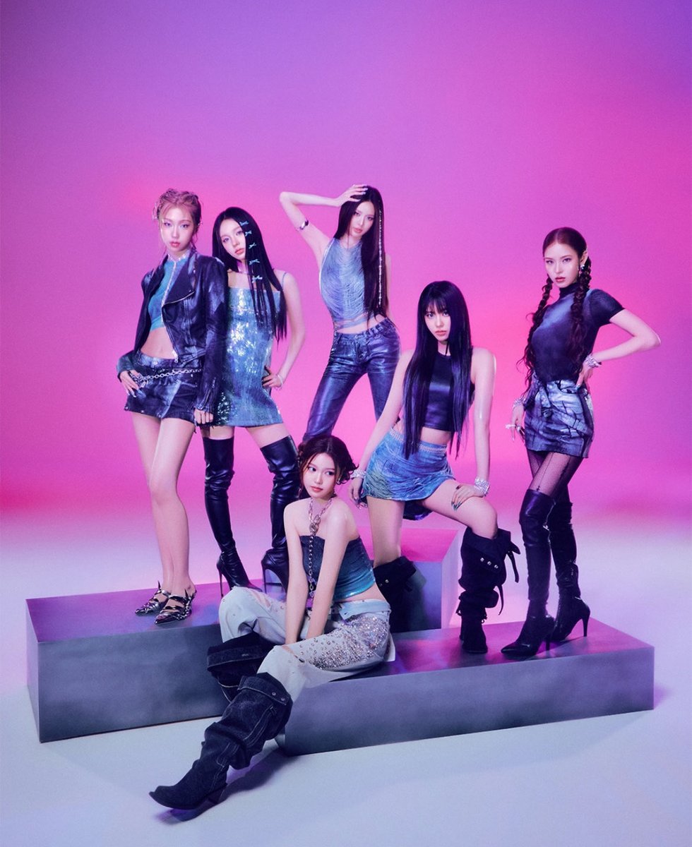 bbaby_mai's tweet photo. terakhir, jangan lupa kencangkan vote, setidaknya mau "SOLO STAN" ataupun "NAYA" kalian bisa melihat mereka bawa piala untuk comeback ini. favorite kita butuh dukungan kita. 

#izna #이즈나 https://t.co/e5bkIhofjP