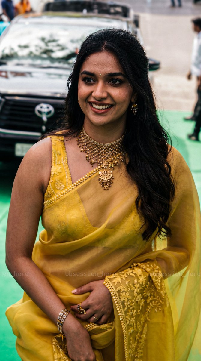 ric_the_one's tweet photo. Keerthy Suresh 2.0 😍 

Her sleeveless arms 🥵 post marriage glow https://t.co/GqUvLIDZ49