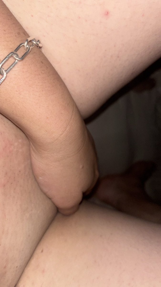 Ari160714's tweet photo. Limpiecita pa que me comas agusto y me mame el culo rico👅 https://t.co/VDdZACSkmY