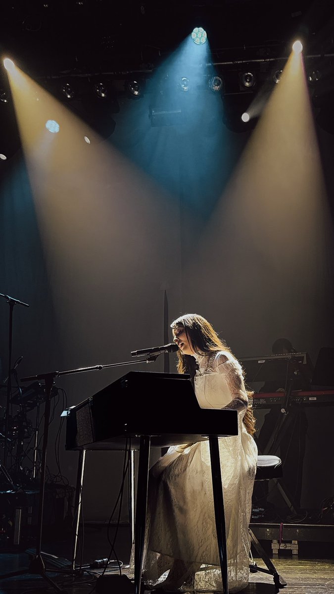 athenab1n's tweet photo. Literal angel. @faouzia https://t.co/FFsRnG8GXQ
