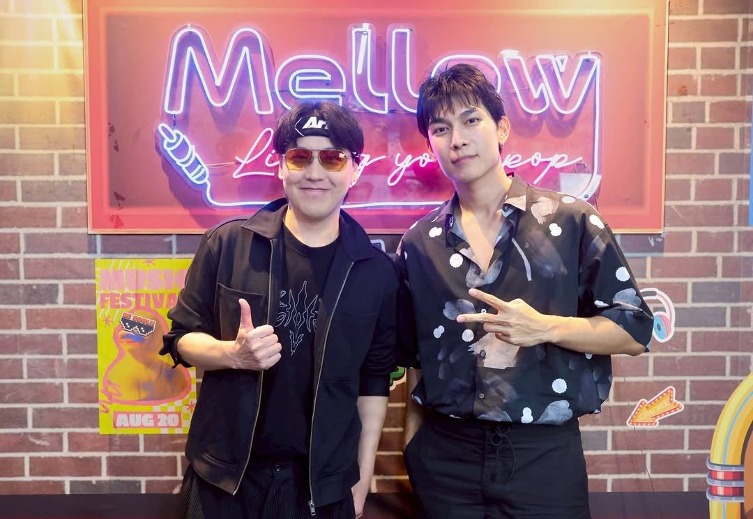 ORDI91Mew's tweet photo. ig: dongsira

ENTROPY PROMOTE

@MSuppasit
#ENTROPY 
#MewSuppasit 
#มิวศุภศิษฏ์ https://t.co/lnTlg0QSX1