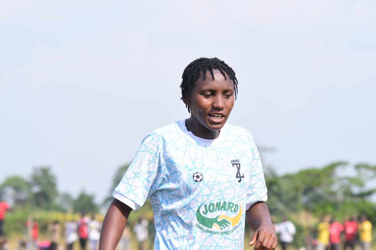 Yazzmush's tweet photo. Some pics from yesterday's game go of @fufawomencup 2nd leg @fufatv1 @FUFAWomen @ladydovesfc and @FcKampala https://t.co/kPs4D2o7tg
