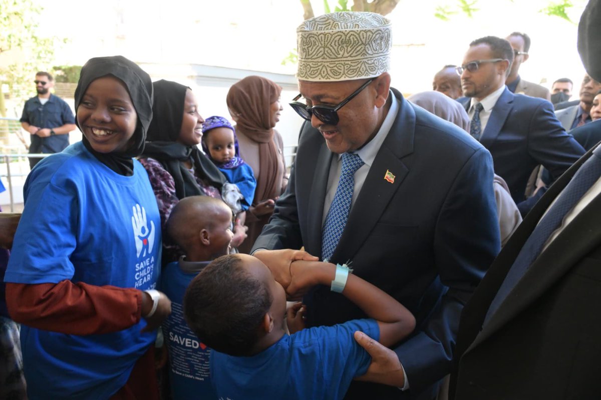 RAbdiAnalyst's tweet photo. President Abdirahman Irro took time off during his visit to Israel to meet Somaliland children with heart defects who have undergone surgery and are recovering.

For many years,  @MASHAVisrael and Save a Child's Heart NGO in collaboration with Israel's top heart surgeons have been conducting free heart operations for children from Somaliland.