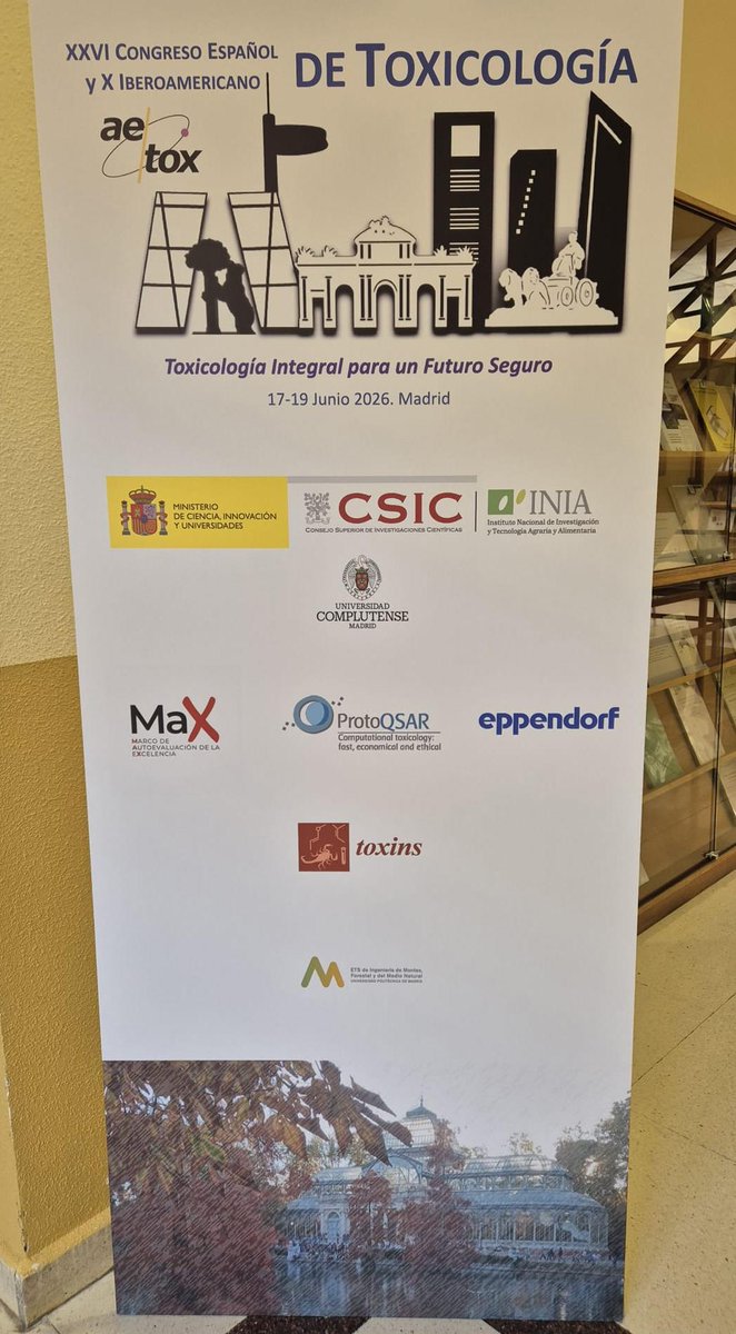 noticiassecrim's tweet photo. El SECRIM participa con un póster científico en el XXVI Congreso Español y X Iberoamericano de Toxicología, en Madrid.
Presenta un trabajo sobre  la casuística relacionada con tóxicos y venenos asociados a hechos delictivos investigados
#SECRIM https://t.co/w2CfINsQnD