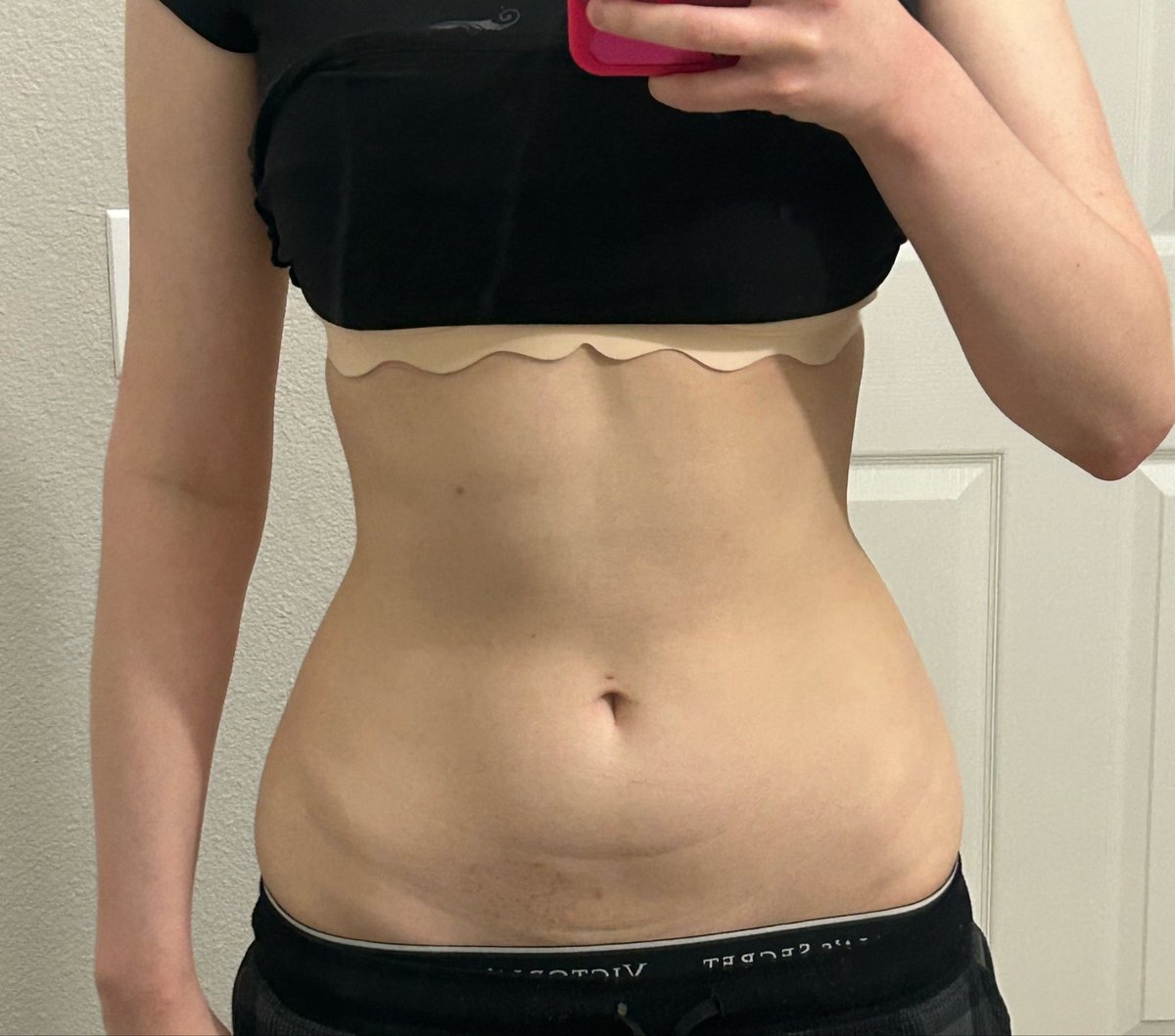 BreSkin_aye's tweet photo. Me at my highest weight vs me now https://t.co/B8qDwC2gJq