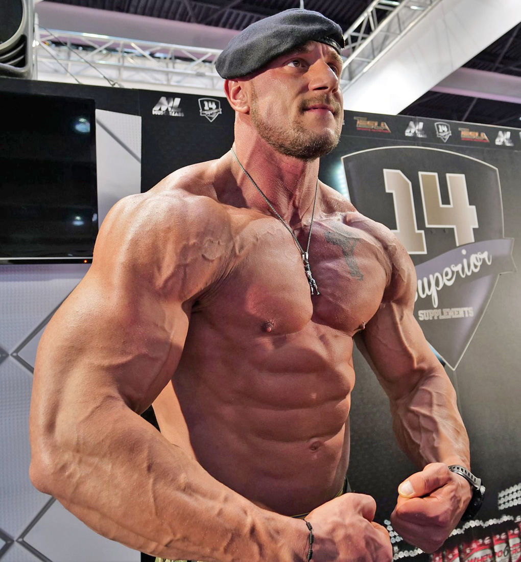 SerbianMuscle's tweet photo. Police officer Stjepan
Height: 193 cm / 6′ 4″
Weight: 130 kg / 287 lbs
#Hrvatska #Croatia https://t.co/s6hujOFiVJ