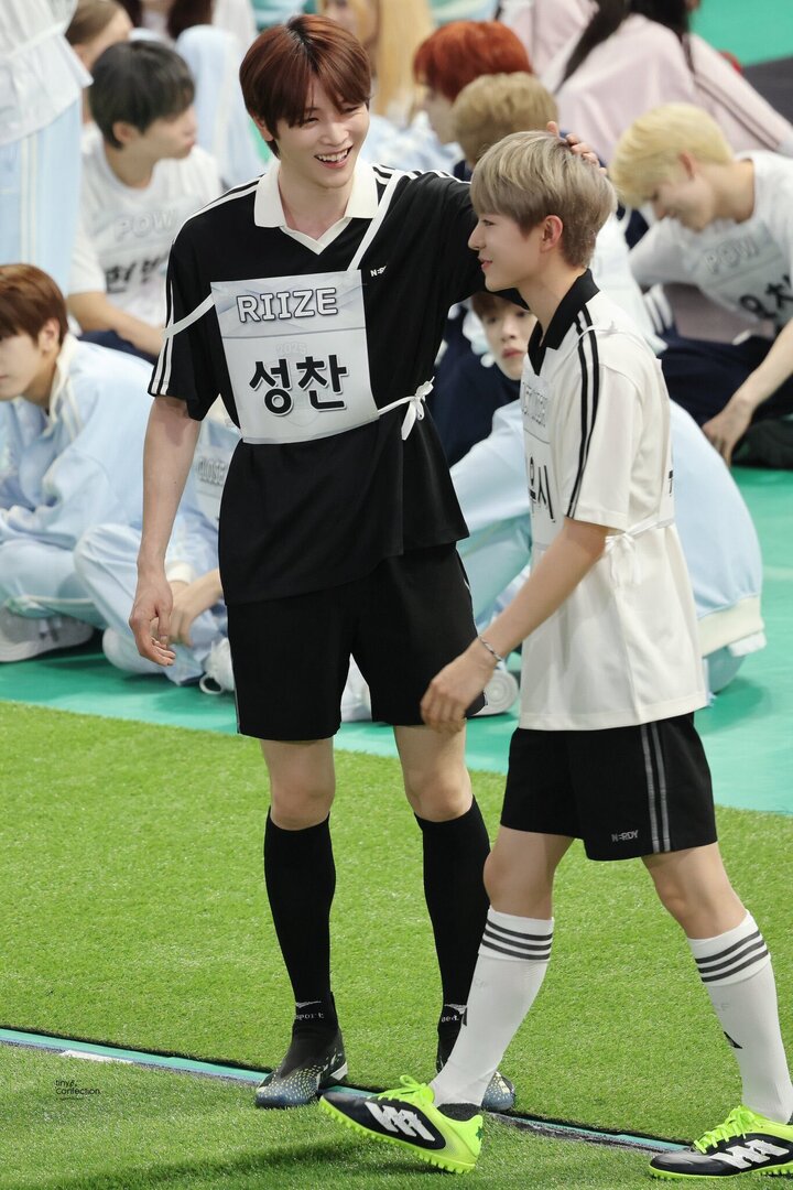 Sn_chanbinn's tweet photo. @starfess duo biasku kumpul lagi https://t.co/MretjBEULV