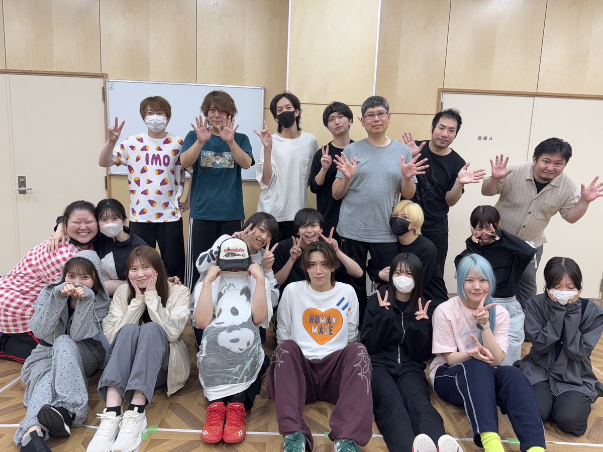 manpukupuku2's tweet photo. #萬腹企画 10周年記念公演第二弾　
萬腹企画21杯目
❄️『封印壊除』🔥

シーンを一つずつブラッシュアップ✨熱い物語にご期待ください‼️

⚠️6月16日に先行A席チケットをご予約で、お支払い済みでないチケットの締切は、本日6月18日(金)23:59まで⚠️

自動キャンセルにご注意ください⚠️

#封印壊除2026 https://t.co/OSsmXropm5
