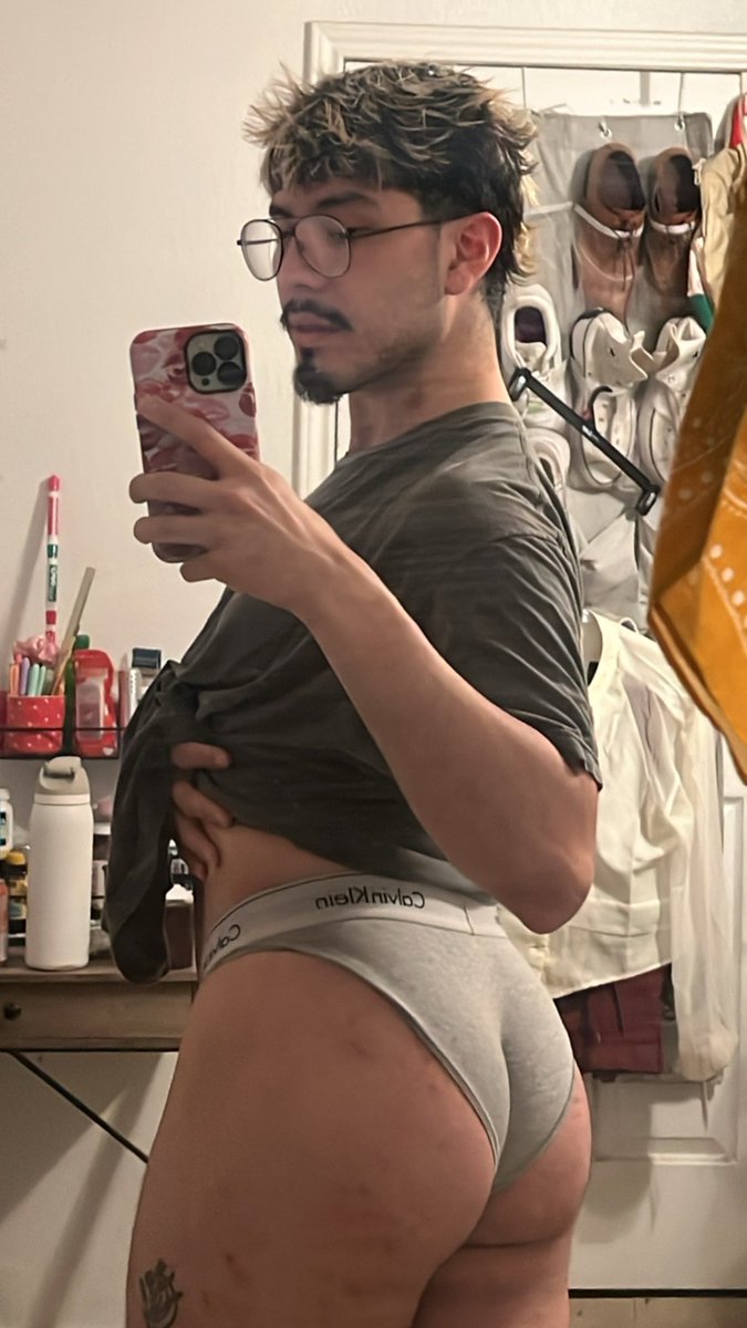 itsjustmejuls's tweet photo. I keep it juicy juicy hehe https://t.co/jVSN27gQli