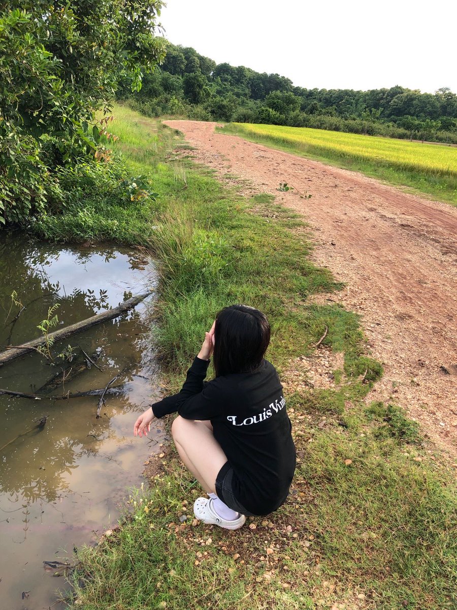 May1xz's tweet photo. มีความสุขกับชีวิตทุกวันทำงานบ้างพักผ่อนบ้างเครีย��จากเพื่อนร่วมงานแต่เรากลับมาบ้านอย่างน้อยก็ยังมีครอบครัว ที่พร้อมจะกอด https://t.co/C1C5GTcDH3