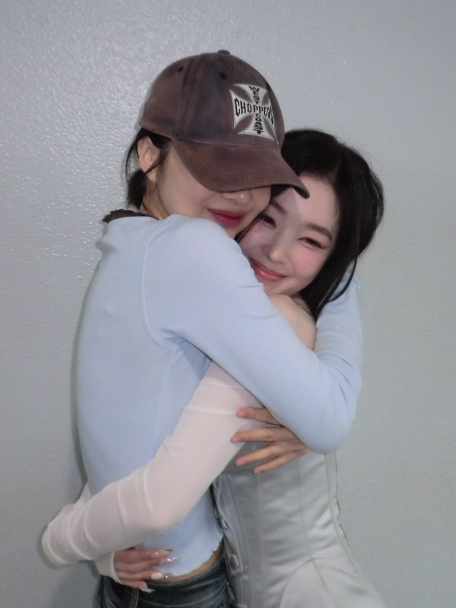 renebaabae's tweet photo. @imyourp_joy We are the fairy https://t.co/mf6Nd44NVn