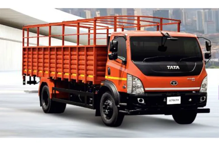 Dnn24Network's tweet photo. Tata Motors Announces Up to 2% Price Hike Across Commercial Vehicle Range.
Read the full article here: https://t.co/T06UDnQCka
#TataMotors #CommercialVehicles #AutoIndustry #PriceHike #Trucks #Buses #Automobile #IndianAuto @AwazThevoice @TataMotors @TataCompanies @MHI_GoI https://t.co/JxqCigNcYM