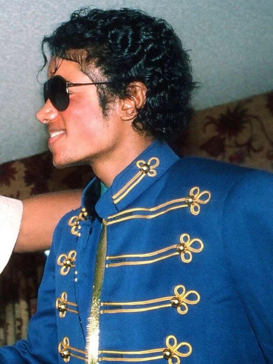 mjshqz's tweet photo. he’s so fucking cool i’m scared https://t.co/CGpTOcoOW2