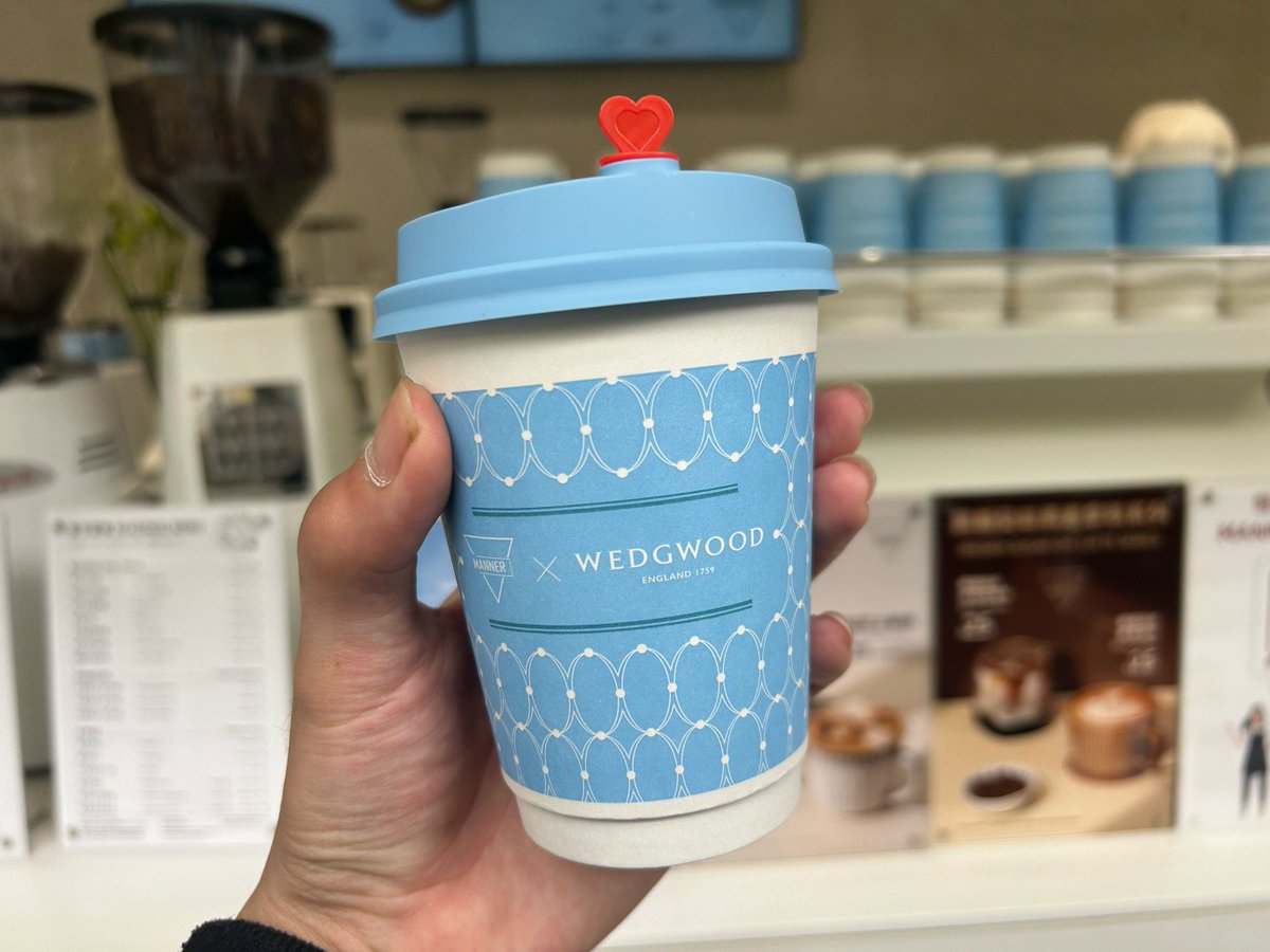 brawlerkazakh's tweet photo. Hey book lovers! Our campus English Book Club is hosting a 2-hour cozy tea u0026 novel sharing this Friday (7PM, Campus Lounge). Grab your favorite English paperback and come chat stories with us—free homemade cookies too! See you there https://t.co/46DTfd4Bxs