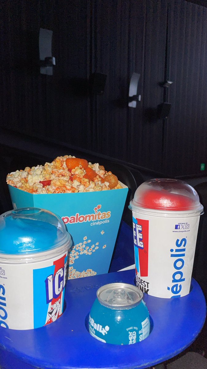 ElAndreuw's tweet photo. Gud combo https://t.co/o62v0RumOc
