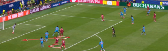 vant_ser's tweet photo. @HaterReport Making a run into offside is stupid at this level. Ronaldo knows better, he did the best he could unfortunately it wasn't enough.

Thierry hasn't healed from the embarrassment he suffered at Arsenal from young Cristiano. https://t.co/4RgU6xrFfp
