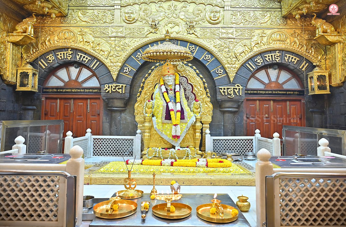 SSSTShirdi's tweet photo. *!! ॐ साई राम !!*
*श्री साईबाबा संस्थान विश्वस्त व्यवस्था,शिर्डी*
*!! ॐ Sai Ram !!*
*Shri Saibaba Sansthan Trust, Shirdi*
≈≈≈≈≈≈≈≈≈≈≈≈≈≈≈≈≈ 
*आरती :- माध्यान्ह आरती*
*गुरुवार १८ जून २०२६*  
*Aarti :-Madhyan Aarti*
*Thursday 18 Jun 2026* https://t.co/V99G6NLIM2