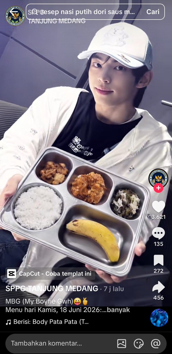 pearlberrynight's tweet photo. Ada akun sppg yg pake foto Dohoon buat promosi mbg &amp; rame yg hype. Pertama, najis krna pake Dohoon buat promosi program si wowok. Kedua, ini ada indikasi diedit pake AI. Emg rusak semua org2 di tiktok. Gasuka bgt liat wajah Dohoon dipake buat promosi terselubung program jelek ini https://t.co/zbxlP7EGYn