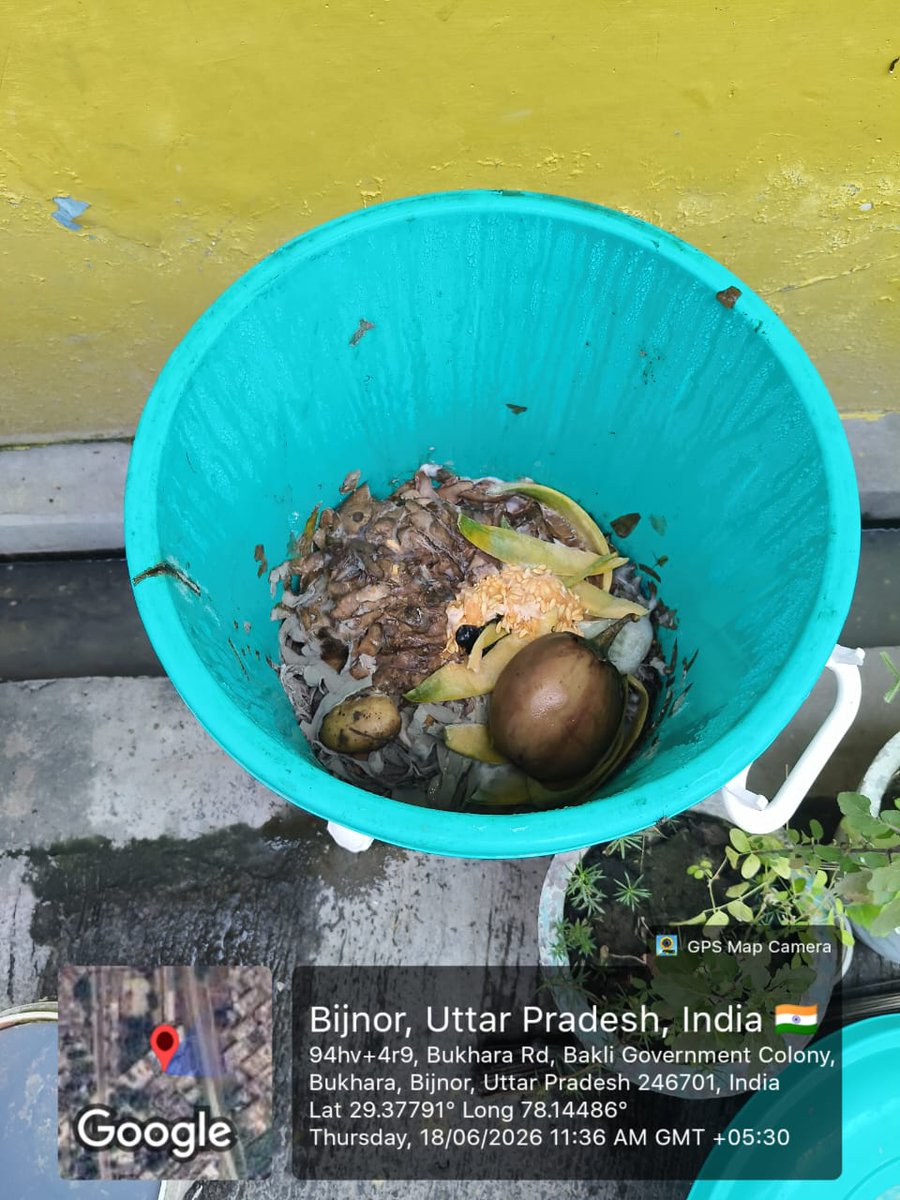 BijnorNpp's tweet photo. नगर पालिका परिषद बिजनौर
आईटीसी – मिशन सुनहरा कल
दिनांक: 18/06/2026
वार्ड संख्या: 04
होम कंपोस्टर विजिट की गयी
#SwabhavSwachhata
#SwachhataHiSeva
#itc_mission_sunahara_kal
#SwachhUP
#SwachhBharat
#Sbm_up
#Nagarvikas_UP
#ITCCorpCom
#SwachhSurvekshan
#cleanbijnor
#indirasinghbjp https://t.co/TUeRchozOU