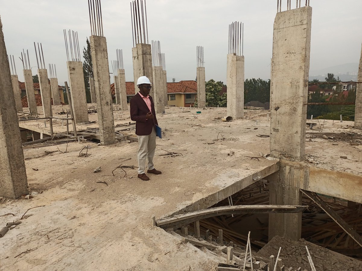 BuilderListone's tweet photo. The year is 2023; #tbt to my first ever site visit in the Land of a Thousand Hills! TBT to the moment I fell in love with Rwanda's lush green landscape and unbeatable views 🔥
#tbt #thursdayvibes #throwback #constructionlife #builder #builderlistone https://t.co/Eh7DpQLb6f