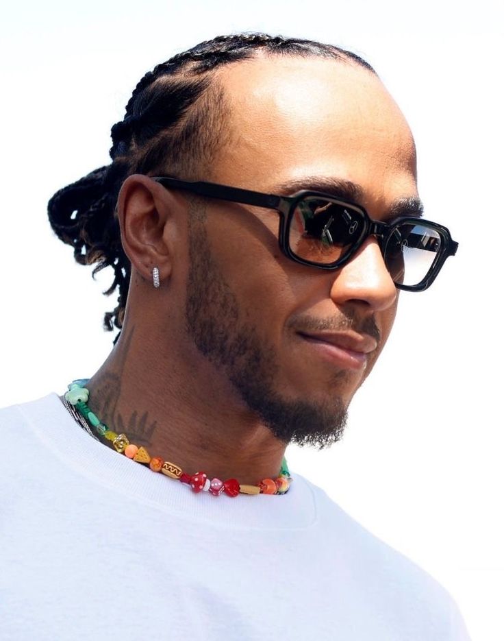 HourlyLewisH's tweet photo. Lewis Hamilton https://t.co/2QSMm5RgAM