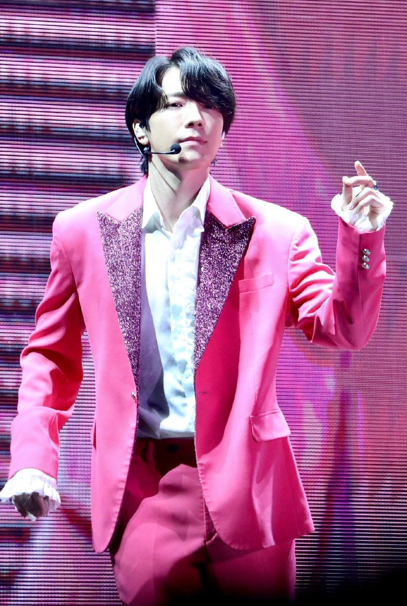 ピンクスーツドンヘ🩷 #1日1ドンヘ #DONGHAE #SUPERJUNIOR #동해 #ドンヘ