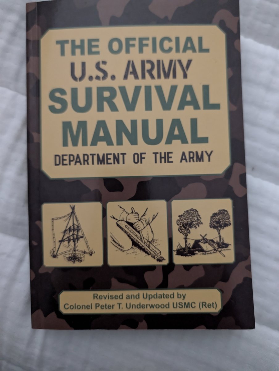 physics_up's tweet photo. @La_PsyChiq @RolandoTaCoS A book I recently got for my wife. https://t.co/m4mEPBcGhW