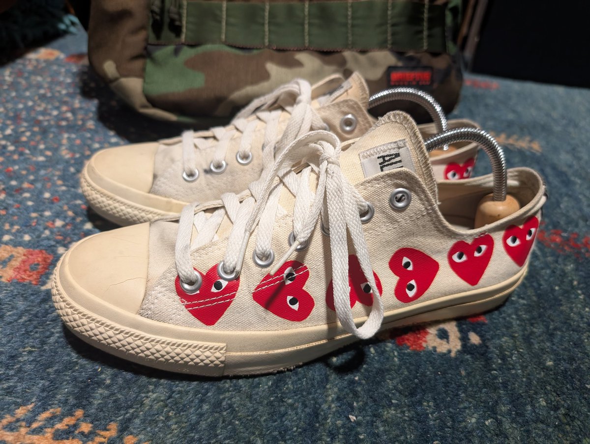 Converse