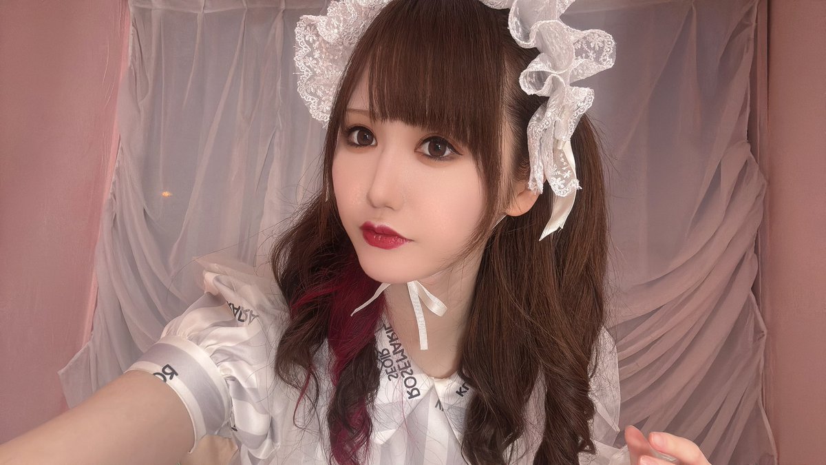 chamA_0822's tweet photo. 私が何歳になってもこういう格好させて貰えるのは皆のおかげなんです。
何年経ってもずっと傍に居てくれるの嬉しいし、私の人生を変えてくれたのはいつだって夜音組さんだよー！！ https://t.co/MkCCp1pyTl